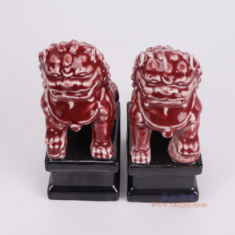RYXP21-S红狮黑底坐雕塑狮子狗一对俯视图