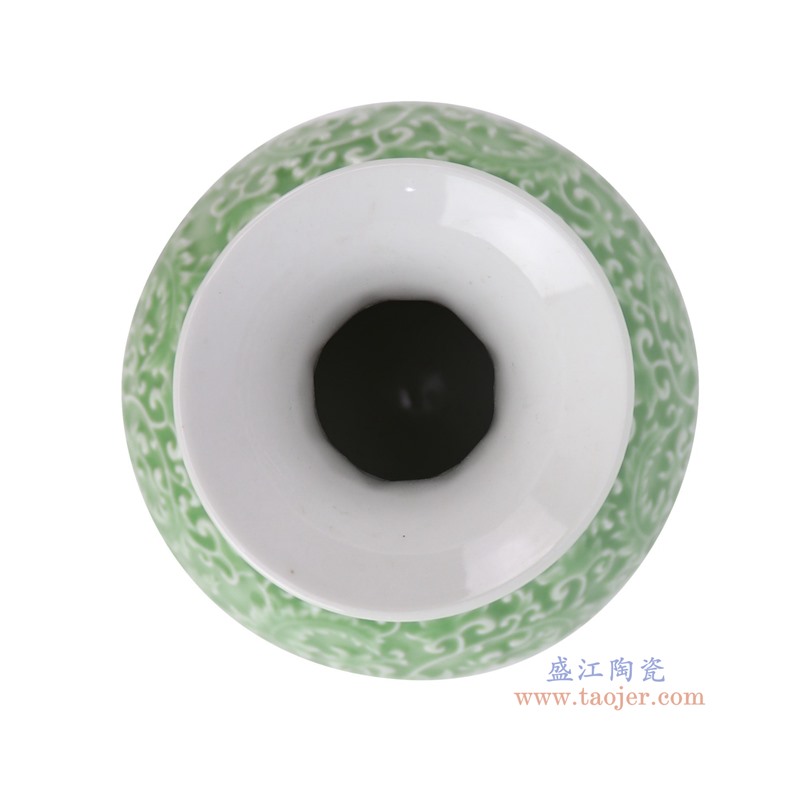 RXCC02-A豆青雕刻缠枝莲赏瓶顶部图