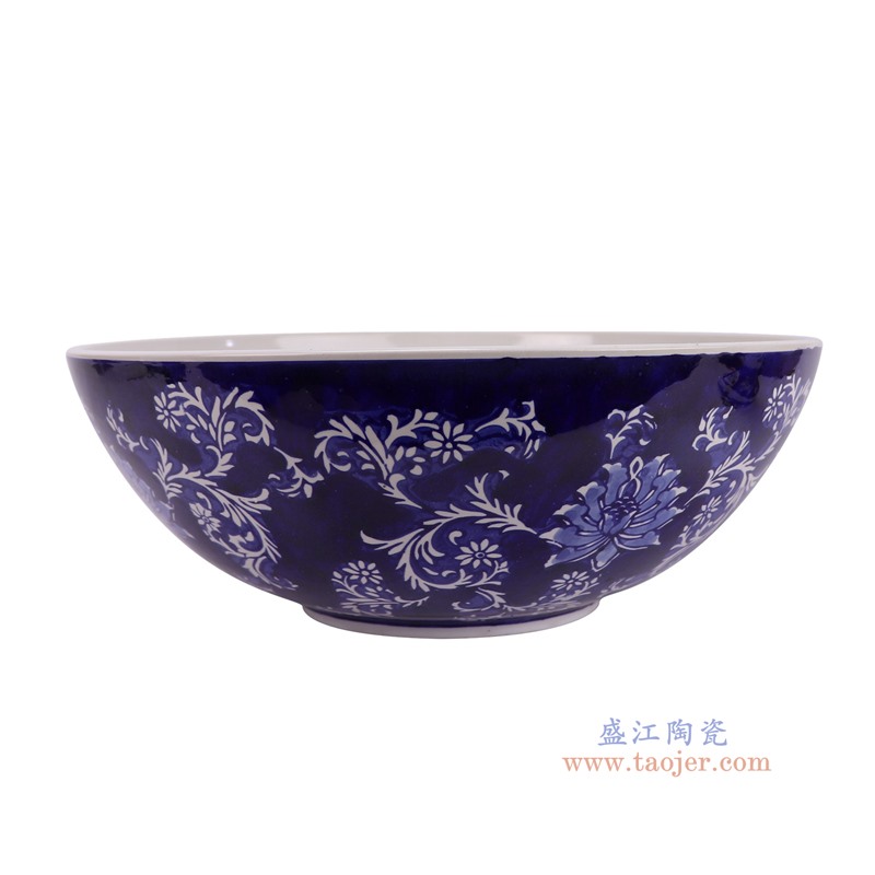 RXCE-BW65328青花蓝底缠枝莲大碗侧面图