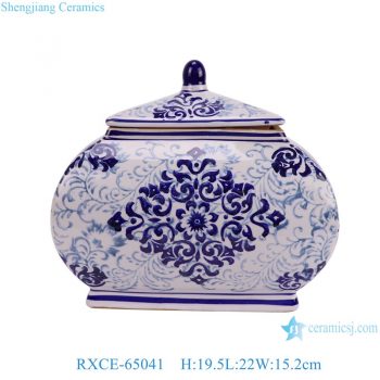 RXCE-65041 青花花叶纹长方扁肚盖罐 高19.5直径22底径16.8重量1.85KG