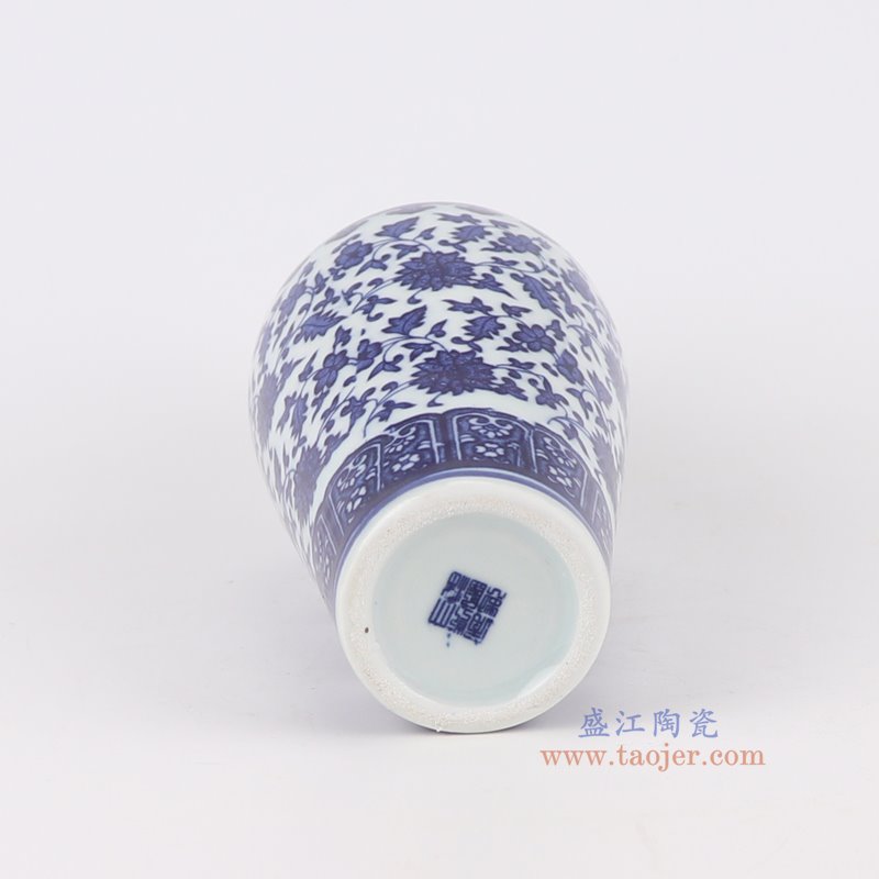 RZNV34-A青花缠枝莲小花瓶底部图