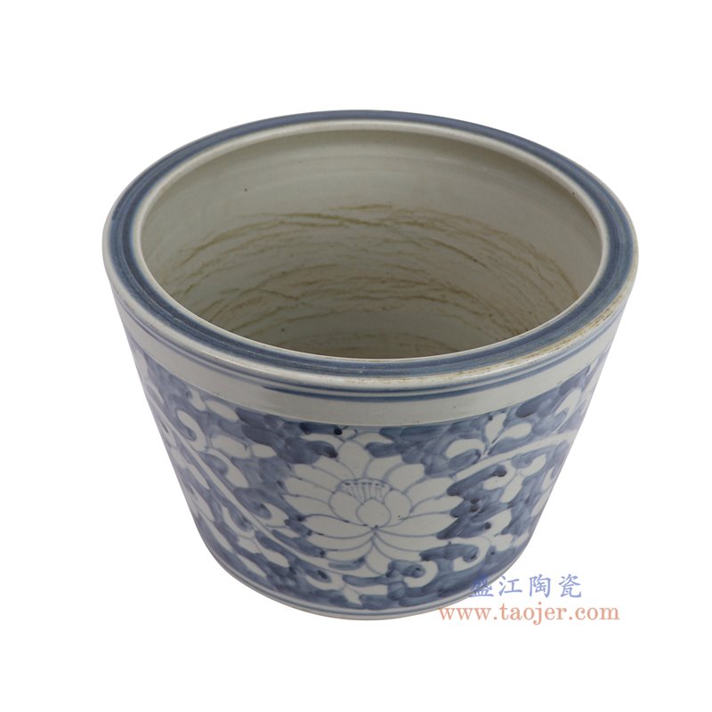 RZSX102-A仿古脚踩泥蓝底白莲花纹脚盆缸俯视图