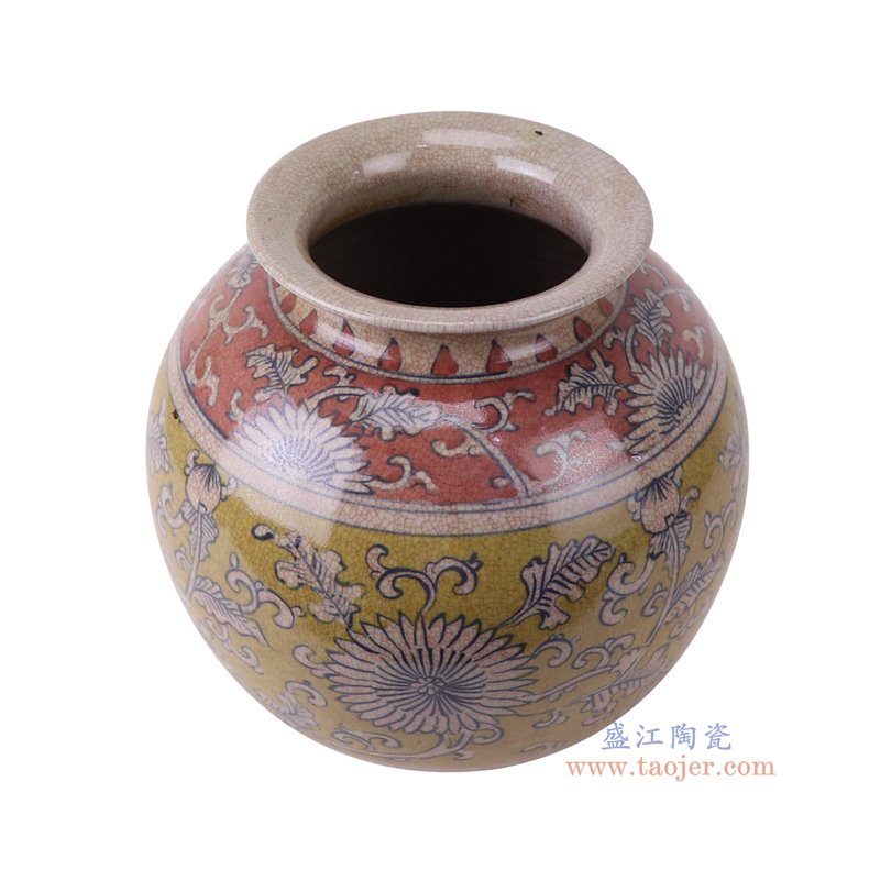 RZTL16-A青花斗彩花叶纹圆罐俯视图
