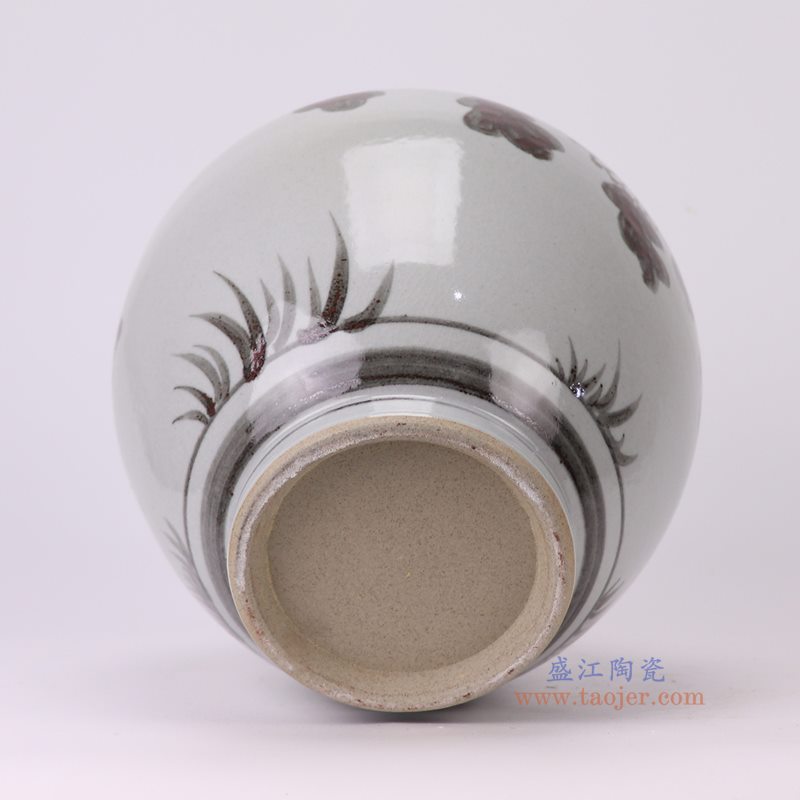 铁锈红菊花纹花瓶罐子底面
