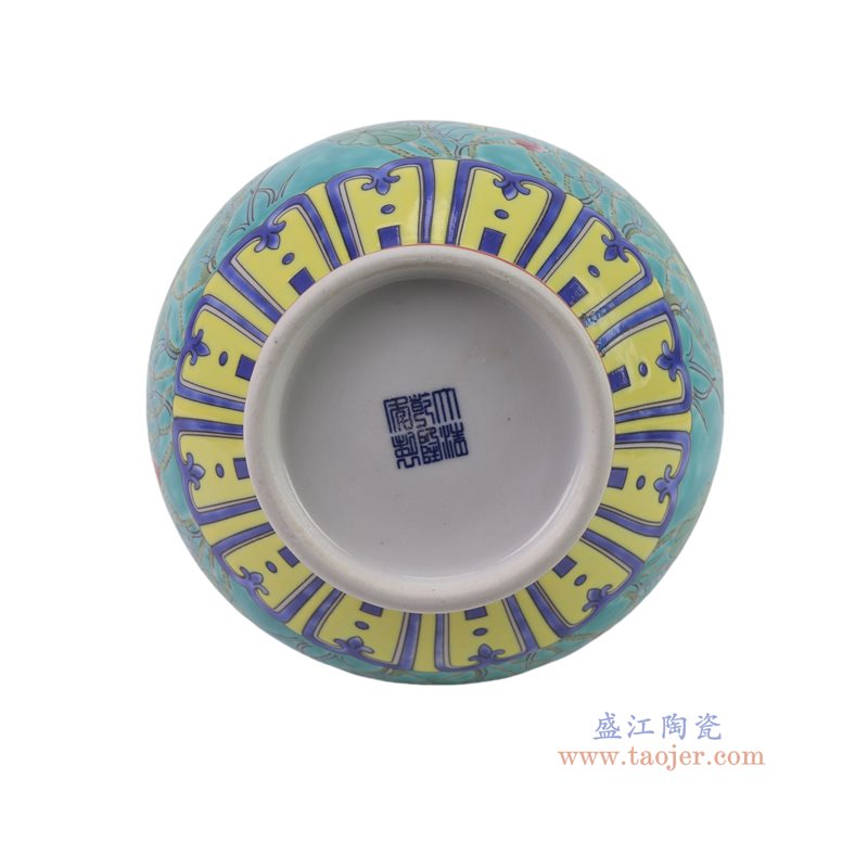 RZFA67-A 粉彩绿底荷花双耳蒜头瓶   
