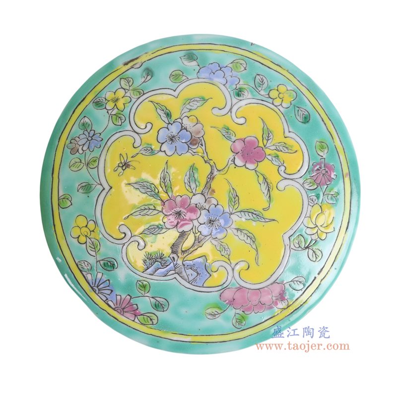 RZFA15-E 粉彩开窗花鸟四方扁罐