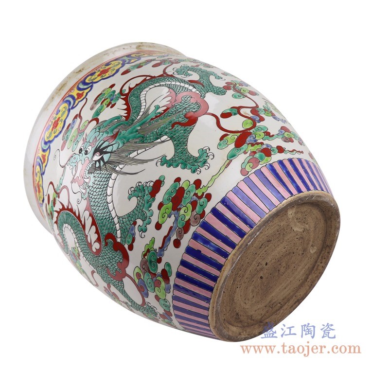 RZSY18-B 仿古粉彩白底云龙纹大缸  
