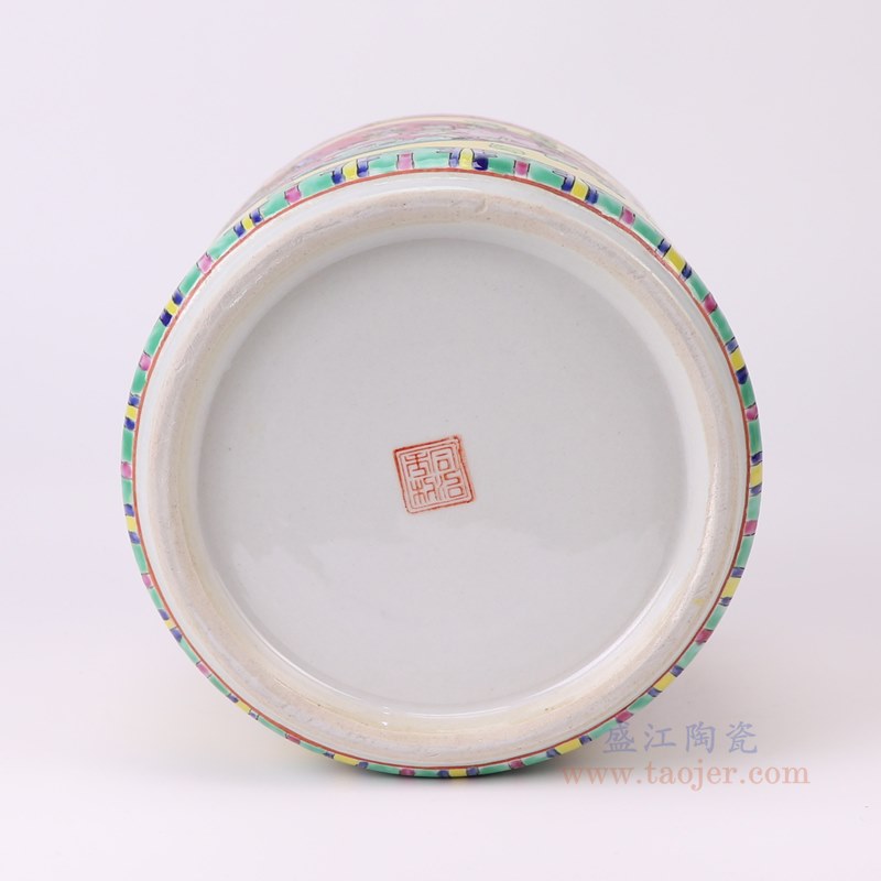 RZFA30-B 娘惹瓷粉彩黄底开窗凤凰牡丹纹笔筒   