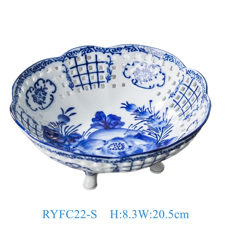 RYFC22-S 青花牡丹镂空果盘小号8cun   