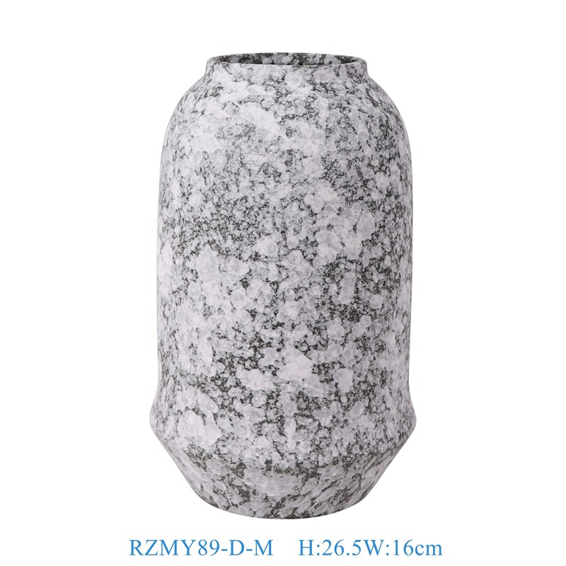 RZMY89-D-M 窑变黑底白雪花纹异形花瓶花器中号   