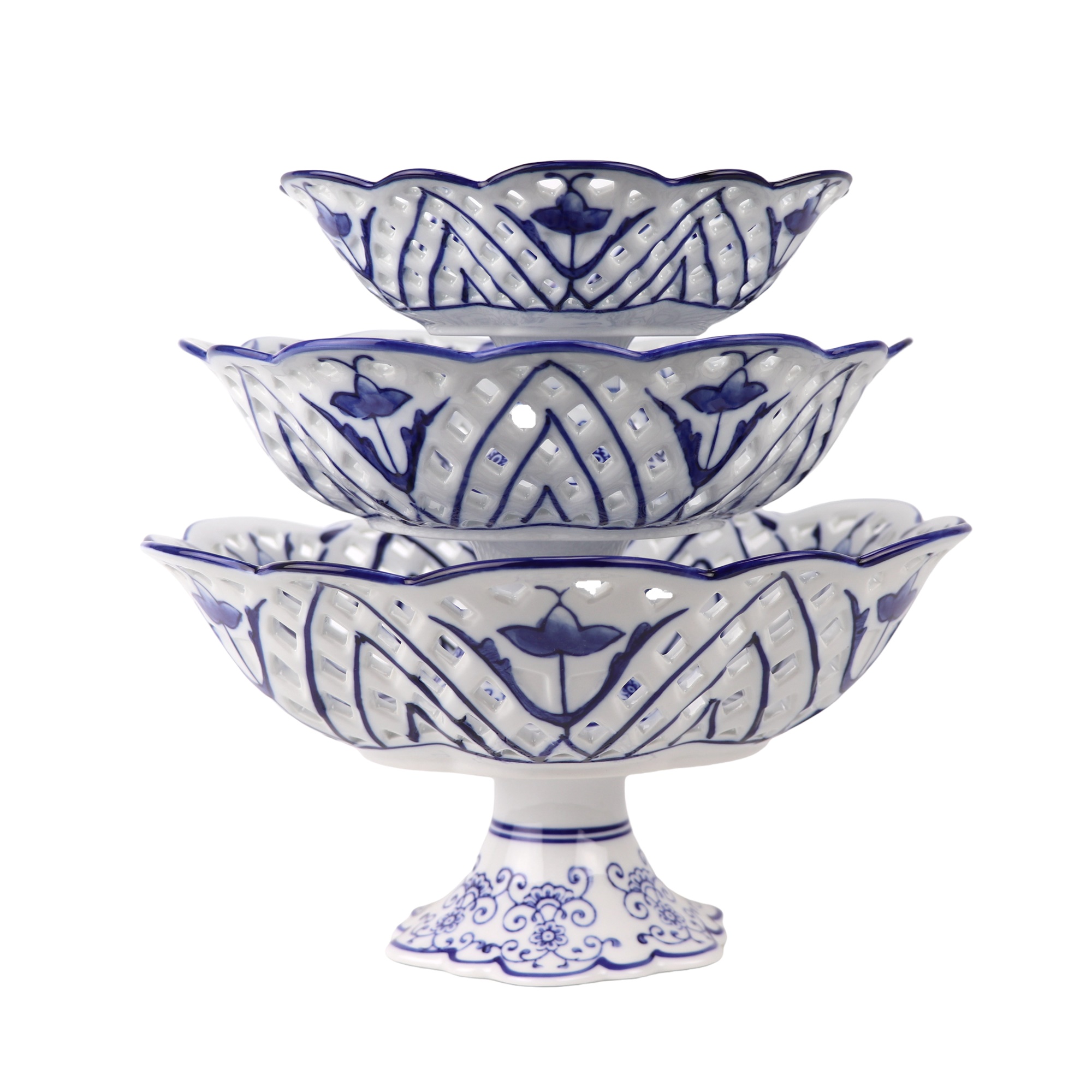 RYFC23-A-M 青花花卉镂空高脚果盘中号10cun   