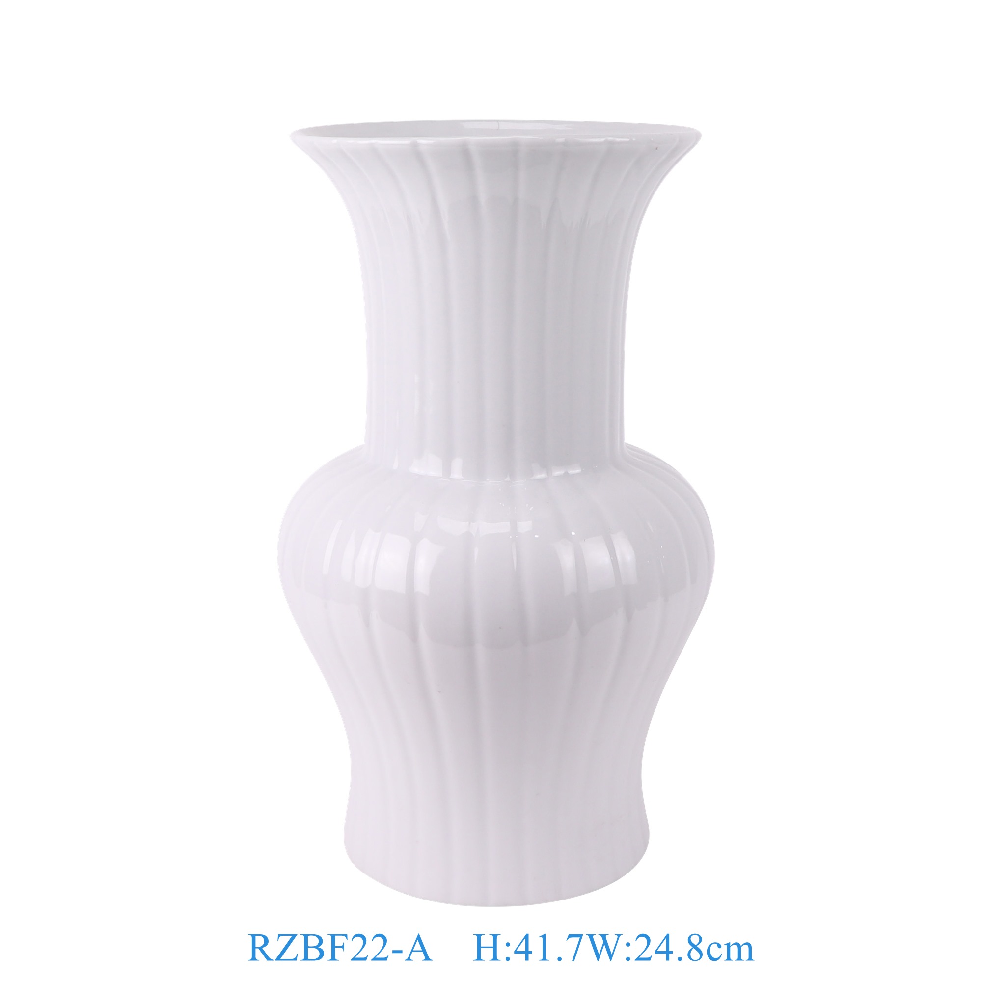 RZBF22-A 仿宋汝窑白色竖纹花菇瓶 
