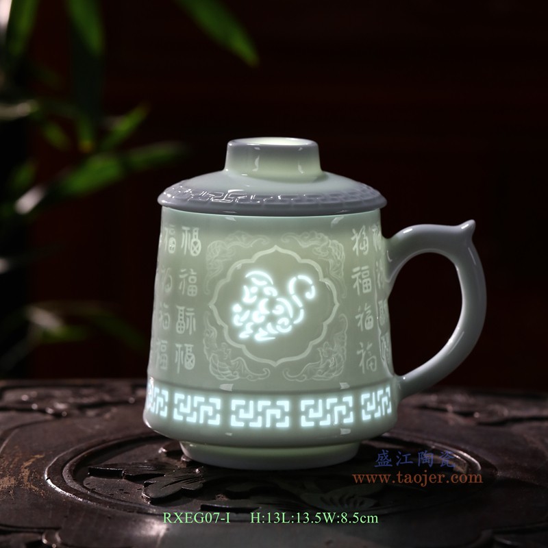 RXEG07雕刻玲珑十二生肖福字杯子