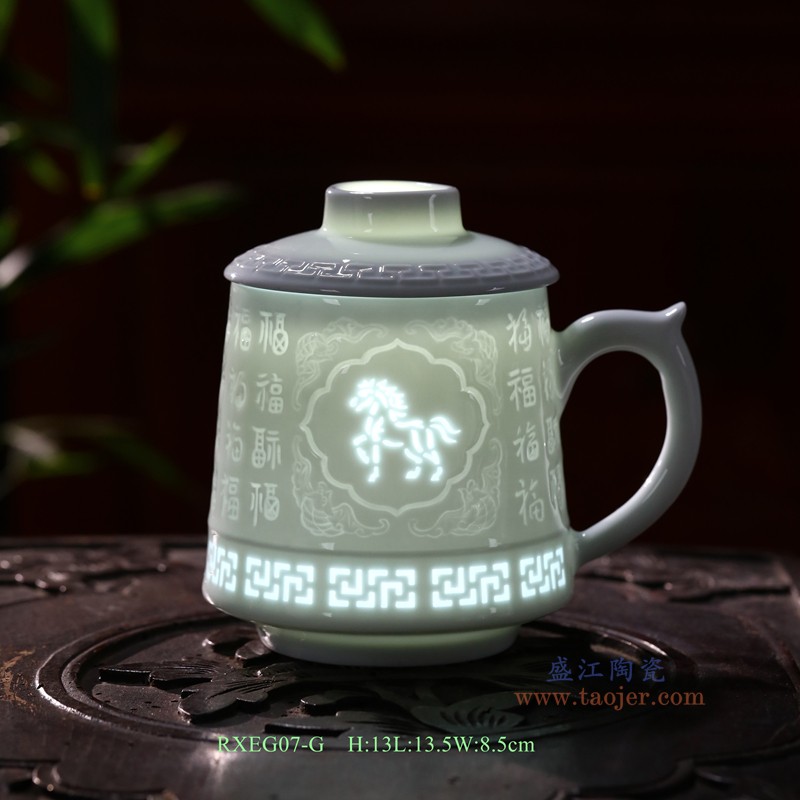 RXEG07雕刻玲珑十二生肖福字杯子