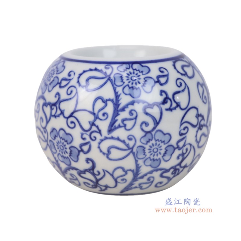 RXCD44-B青花花叶纹烛台