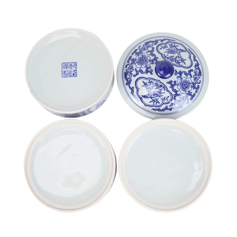 RXCM18-A 青花开窗花鸟三层食盒 