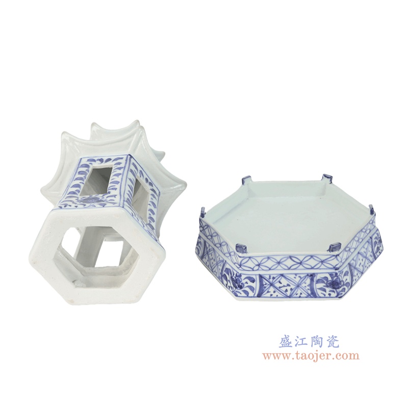 RZKR68-D 青花花叶纹宝塔凉亭子带底托