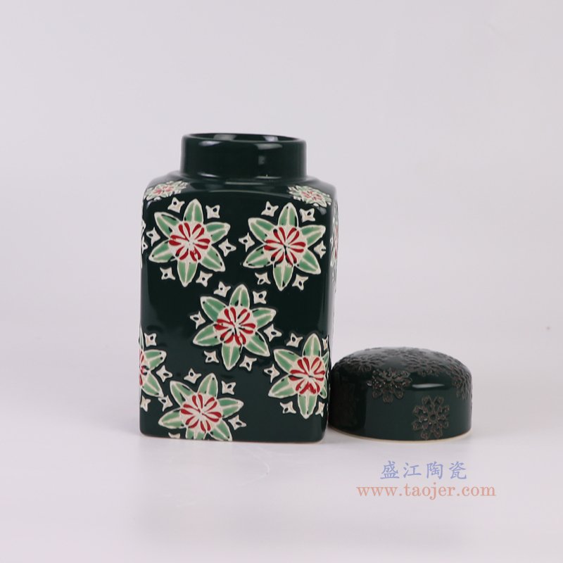 RZTo94-B  黑底红绿花卉纹纹四方茶叶罐