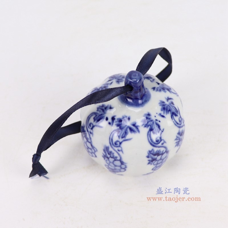 RZTO01-ZO 青花花卉南瓜圣诞吊坠 