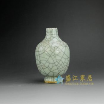 RYXC18-H 8411手工裂纹釉开片花瓶 花插 尺寸：口径 2.5厘米 肚径 8.1厘米 高 12.8厘米