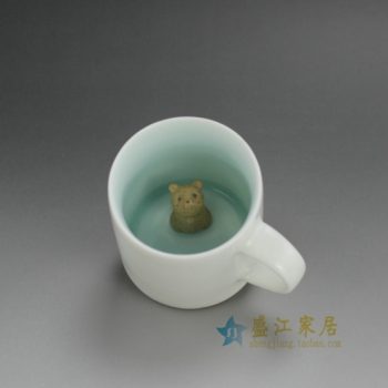 RZFE05 颜色釉茶杯 杯内置雕塑小动物茶杯 个性创意茶杯 品茗杯 尺寸： 口径 7.8厘米 高 8.1厘米 容量 220毫升