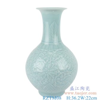 RZTM08   颜色釉影青雕刻缠枝莲赏瓶     高：36.2直径：22口径：底径：12重量：3.5KG